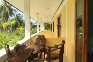 هتل The Pearl Hometel