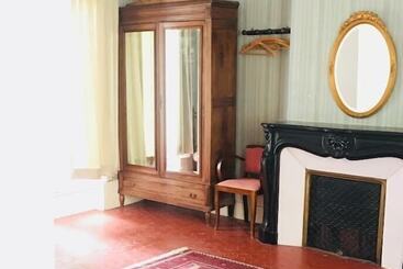 پانسیون Les Chambres Des Barques