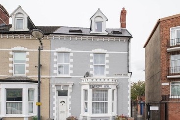 Riverside Bed And Breakfast