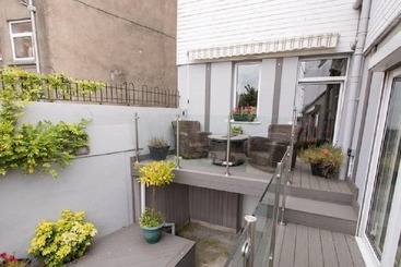 Riverside Bed And Breakfast