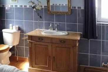 Riverside Bed And Breakfast