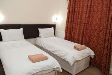 Southseaa Inn