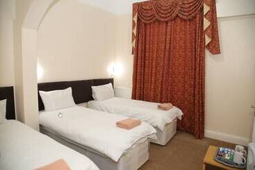 Southseaa Inn