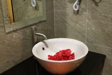 Sugar Land Villa Hotel Dalat