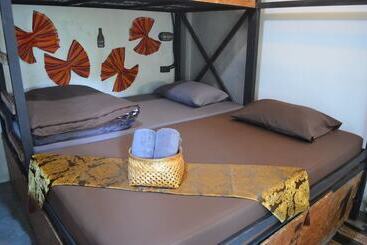 هاستل Dawnthaya Ayutthaya House บ้านดอนธยๅ อยุธยา