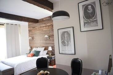 Bed and Breakfast A Clairefontaine