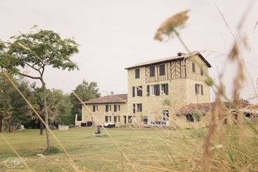 Bed and Breakfast A Clairefontaine