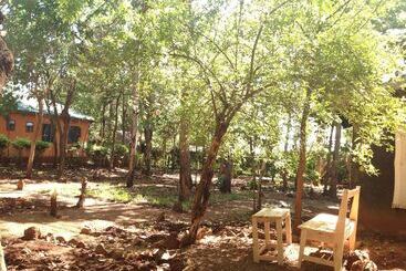 تختخواب و صبحانه Frina Buffalo Lodge