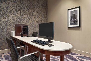 Homewood Suites By Hilton Chicago Downtown South Loop
