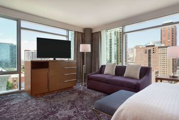 Homewood Suites By Hilton Chicago Downtown South Loop