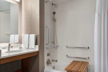 Homewood Suites By Hilton Chicago Downtown South Loop