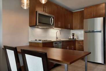 Homewood Suites By Hilton Chicago Downtown South Loop
