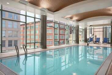 Homewood Suites By Hilton Chicago Downtown South Loop