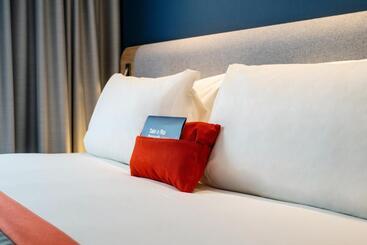 هتل Holiday Inn Express   Derry   Londonderry, An Ihg