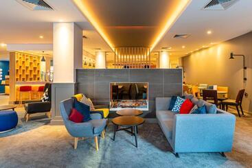 هتل Holiday Inn Express   Derry   Londonderry, An Ihg