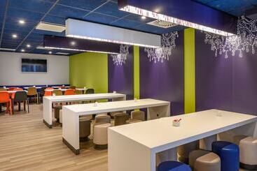 هتل Ibis Budget Saintetienne Centre Gare Chateaucreux