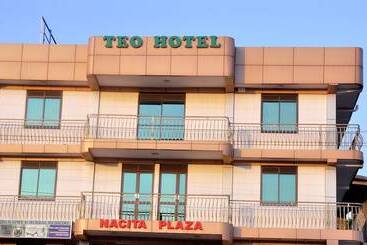 هتل Teo