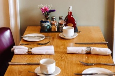 تختخواب و صبحانه Arosfa Harbourside Guesthouse