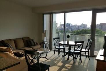 Charles River Executive Suites