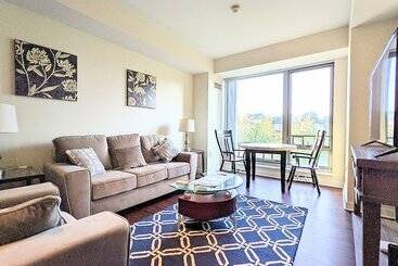 Charles River Executive Suites
