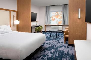 هتل Fairfield Inn & Suites By Marriott New Orleans Metairie