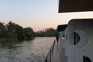 هتل The Tryst River Kwai