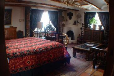 La Dona Luz Inn An Historic B&b