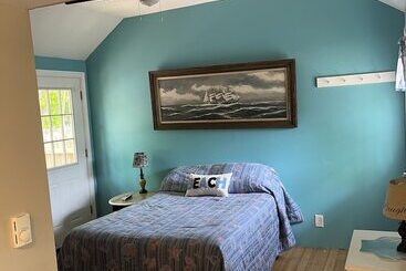 Marvin Gardens Motel