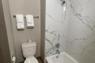酒店 Days Inn By Wyndham Mandan Bismarck Area