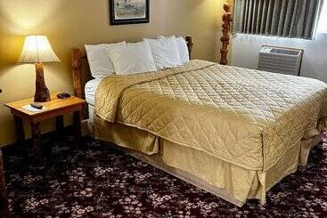 هتل Buffalo Bill's Antlers Inn