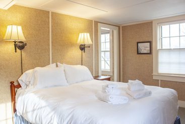 Отель Hawthorn House