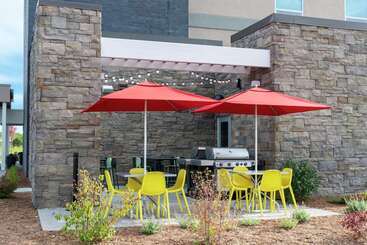 هتل Home2 Suites By Hilton Appleton