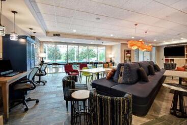 هتل Home2 Suites By Hilton Georgetown