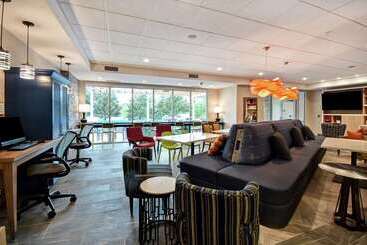 هتل Home2 Suites By Hilton Georgetown