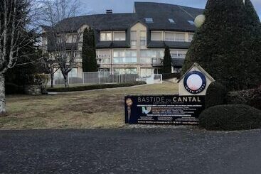 هتل La Bastide Du Cantal