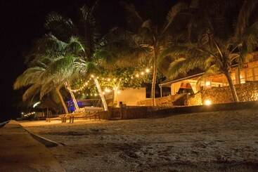 هتل Sarabi Zanzibar