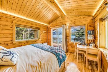 هتل Stillpoint Lodge   All Inclusive