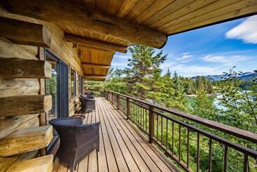 هتل Stillpoint Lodge   All Inclusive