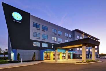 هتل Tru By Hilton Huber Heights