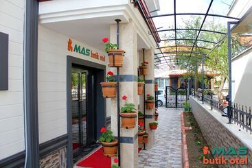 Mas Otel