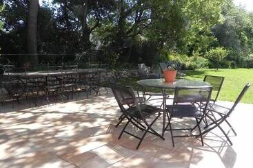 پانسیون B&b Le Clos Des Vignes Saint Raphael