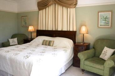 Stoneborough House B&b