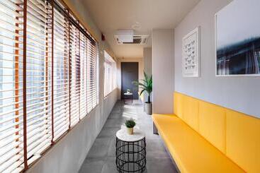 هاستل Circular House