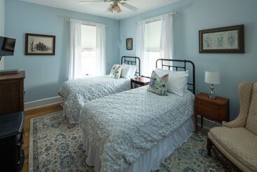 تختخواب و صبحانه Avery On Prospect Hill Guest House