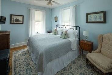 تختخواب و صبحانه Avery On Prospect Hill Guest House
