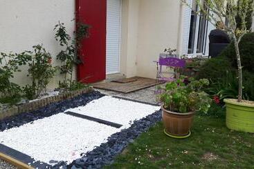 تختخواب و صبحانه Le Clos Sainte Lea