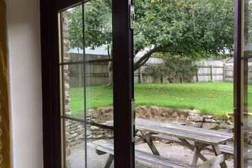Callestock Courtyard
