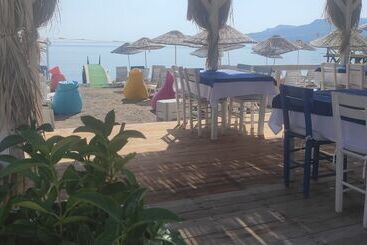 مسافرخانه Elisa Butik Otel Ve Restaurant