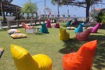 مسافرخانه Elisa Butik Otel Ve Restaurant