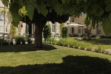 호텔 College Des Doctrinaires